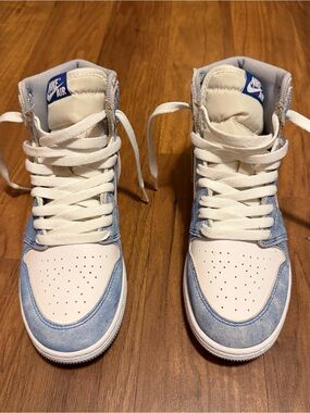 Jordan 1 Retro High Hyper Royal OG GS